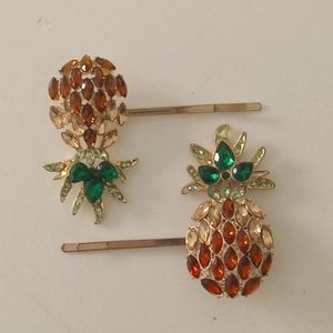 Pineapple hair clips
